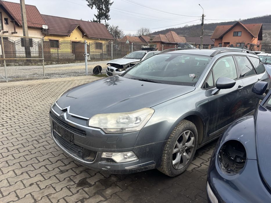 Bara fata capota Far Citroen C5