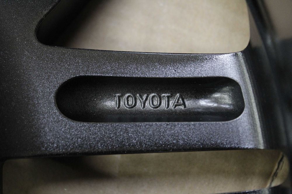Нови Оригинални джанти 18" Toyota Hilux, Land Cruiser