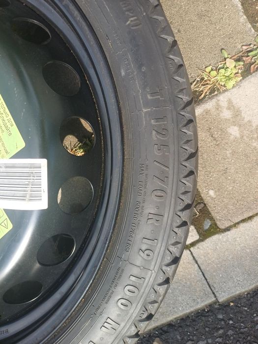 Roata de rezerva știm de Audi  T 125/70 R 19