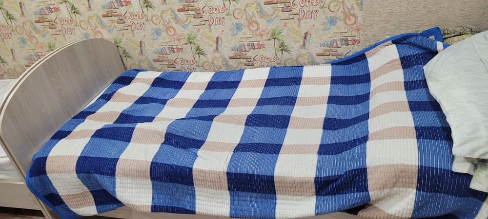 Кровати хорошем состоянии