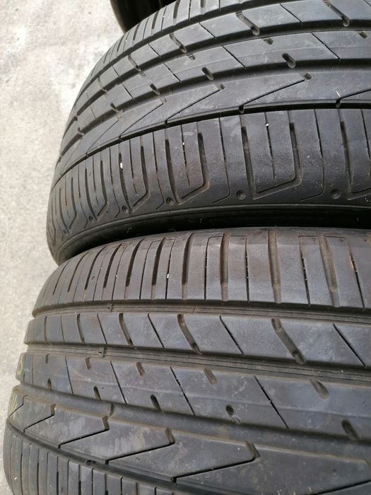 Vând 6 anvelope vară 235.50.19