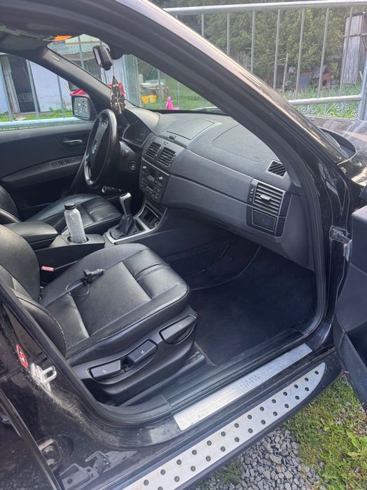 vând BMW x3 face lift