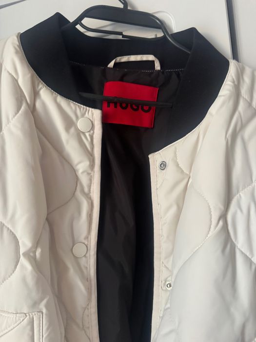 Яке Hugo boss…..