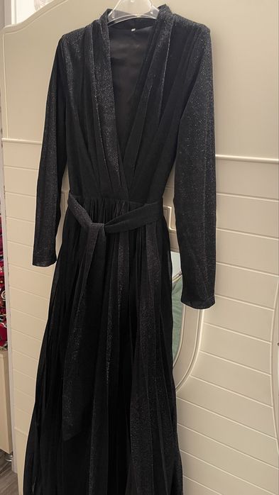 Вечернее 2 платье продается