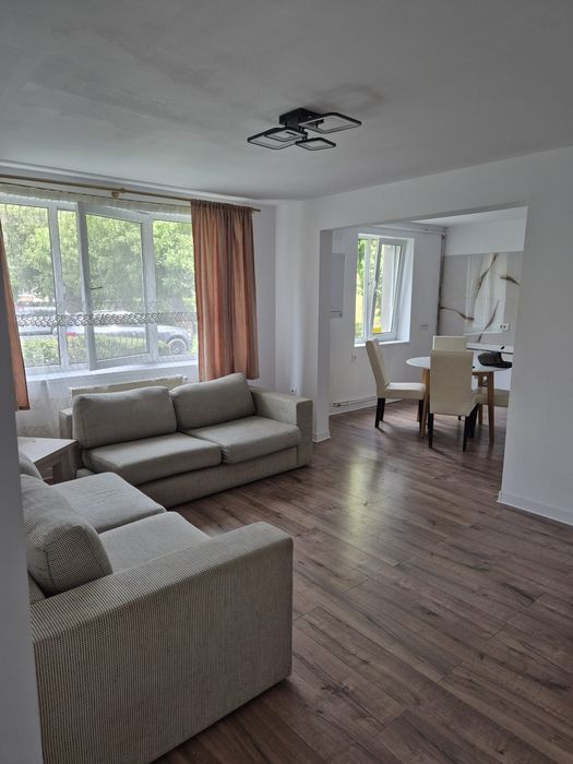 Apartament 3 camere proaspăt renovat
