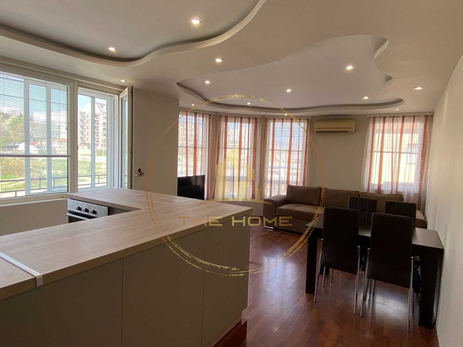 Уютен 2 стаен Лятно Кино