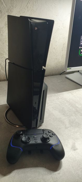 Sony PlayStation 5 Slim с дисководом