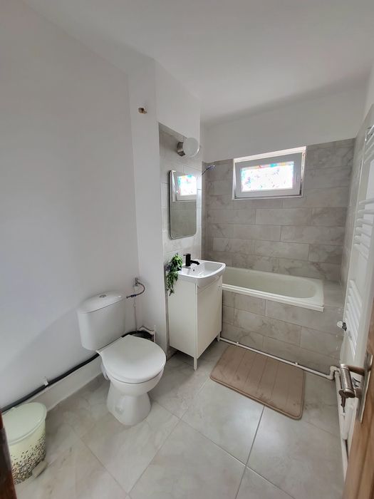 3 camere decomandat Sud Năvodari