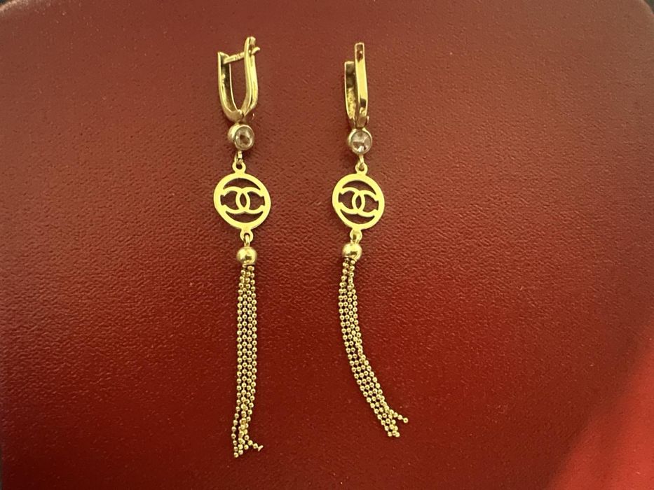 Златни обеци и пръстен