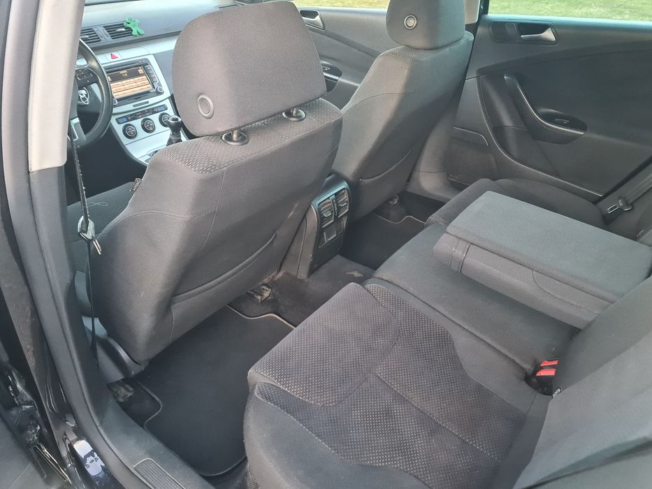 Vw Passat 2010 2.0BlueTdi 143cp Euro6 acte la zi