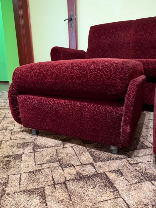 Запазена холна гарнитура