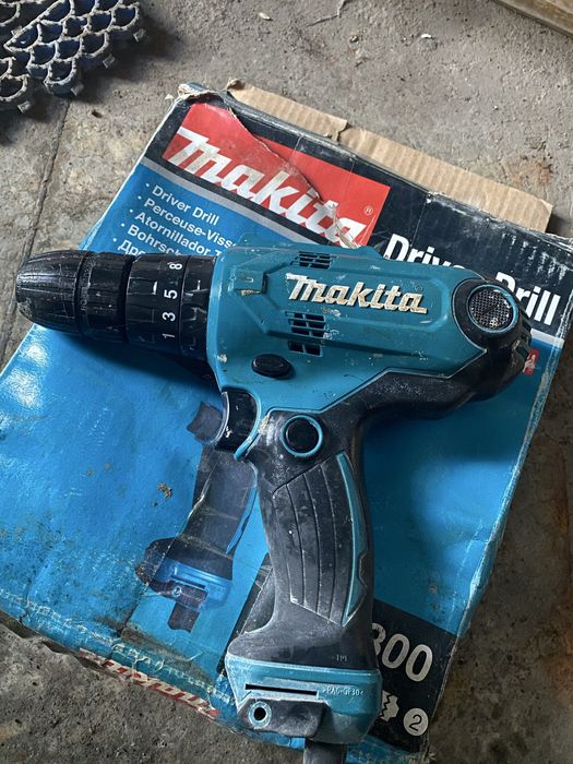 Продам сетевой шуруповерт