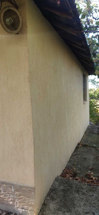 Къща с двор, лозе, басейн, беседка, кладенец с. Козаревец (Ст Загора)