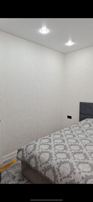 Наклейка обоев покраска стен