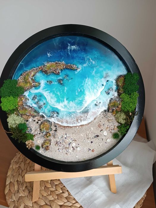 Ръчно изработено пано с естествени материали и епоксидна смола