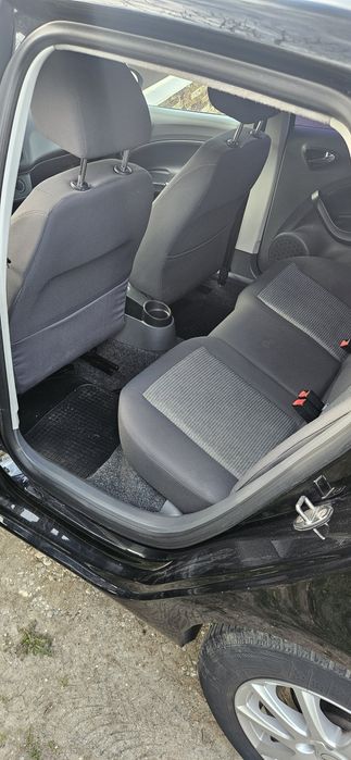 Vând seat ibiza 1.4 mpi