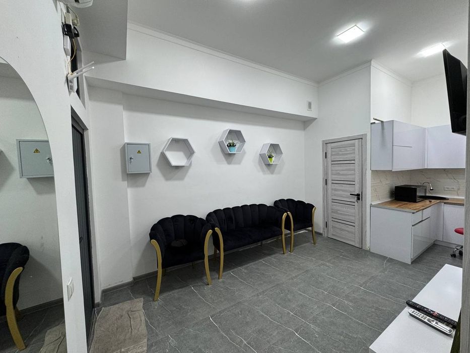 Аренда Салон и Косметолог и другие можно на Сагбан