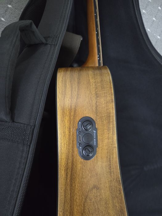 Гитара Enya в хорошем состоянии