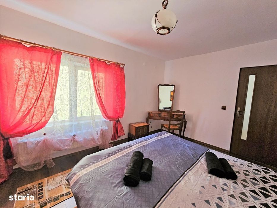Apartament 7 camere, 200 mp, 3 niveluri, parcare- Borhanci