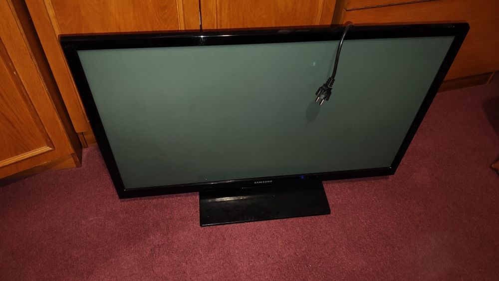 Vând televizor Samsung