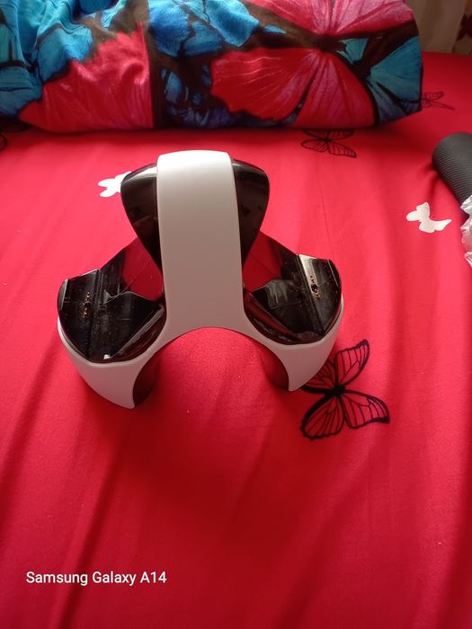 PS5 controller charging station