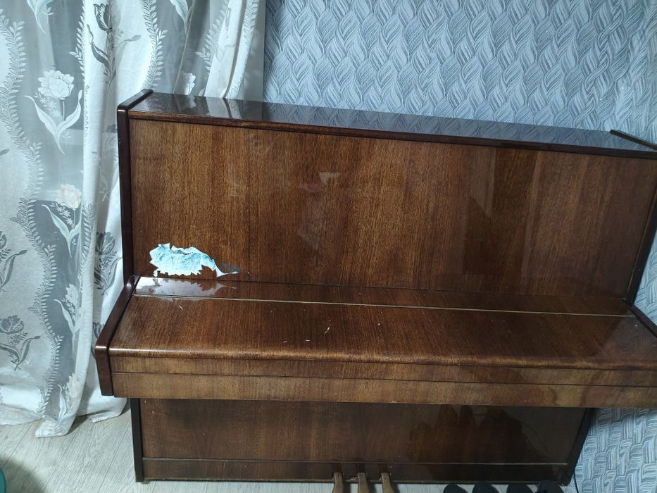 Продам пианино беларус