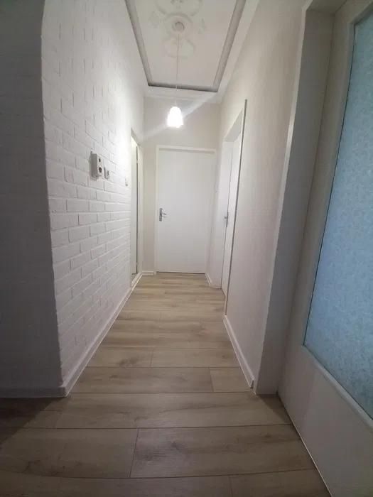 Дава се под наем Тристаен апартамент в Пловдив, Южен - 95 кв.м за 450 € - Снимка #8