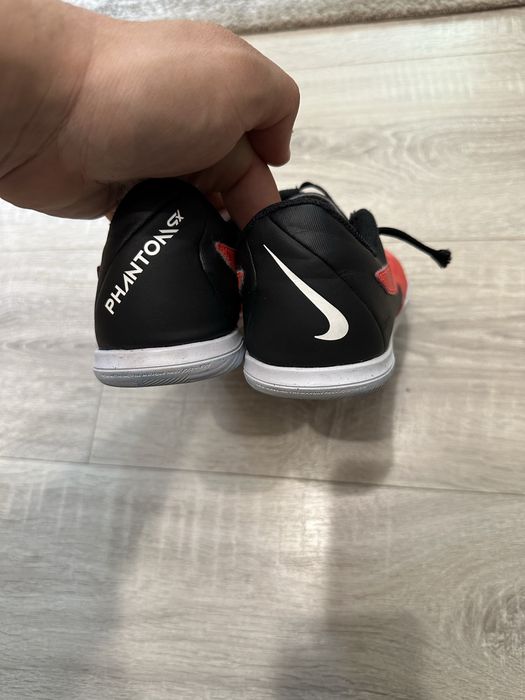 Ghete fotbal Nike React Phantom GX Pro TF Red