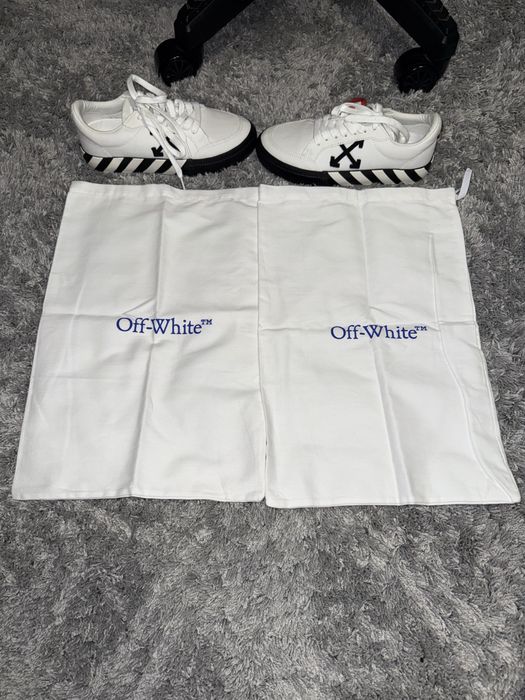 OFF WHITE vulcanized canvas white