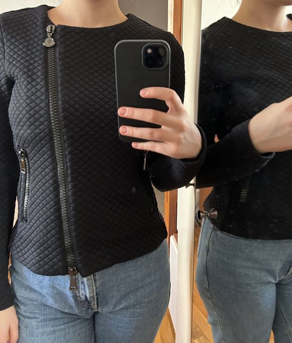 Jacheta / geaca Moncler, marime Xs