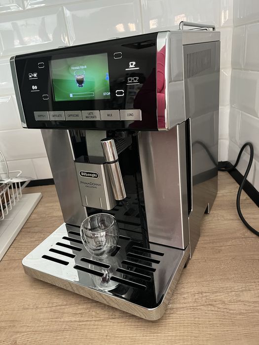 Aparat de facut cafea delonghi primadonna exclusiv
