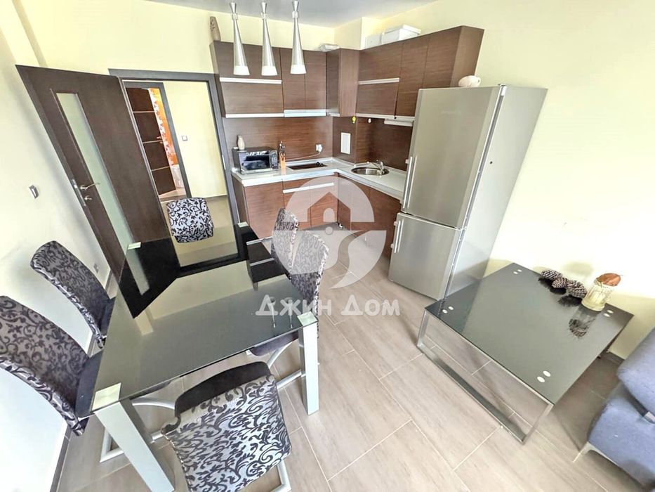 Продава се Тристаен апартамент в Несебър - 114 кв.м за 1036 €/кв.м - Снимка #1