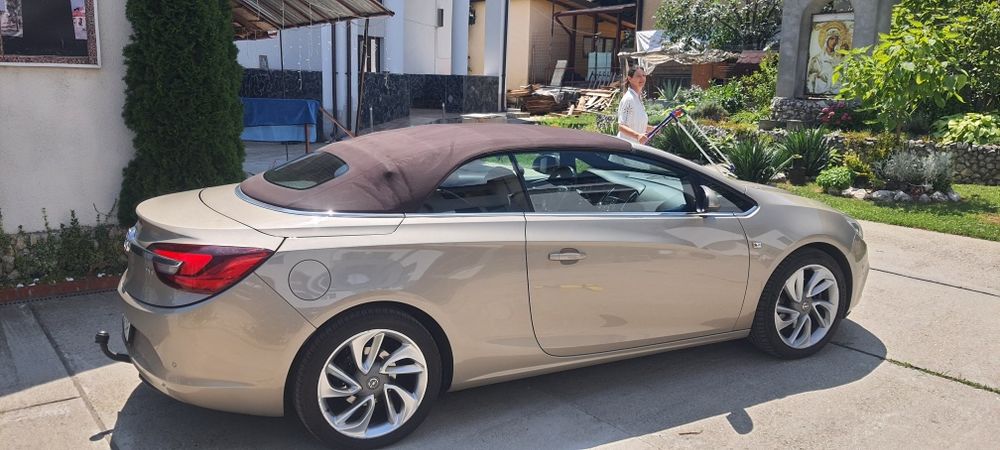 Opel Cascada  2.0 INOVAȚION