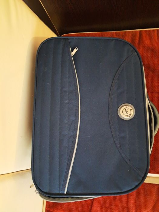 Vand urgent geanta de mana.firma Go&Trip