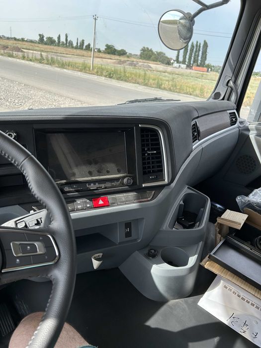 Новый тягач Shacman X5000