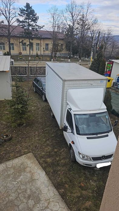 Mercedes sprinter cub