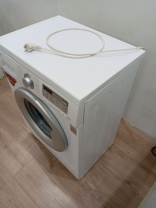 Стиральная машина LG
