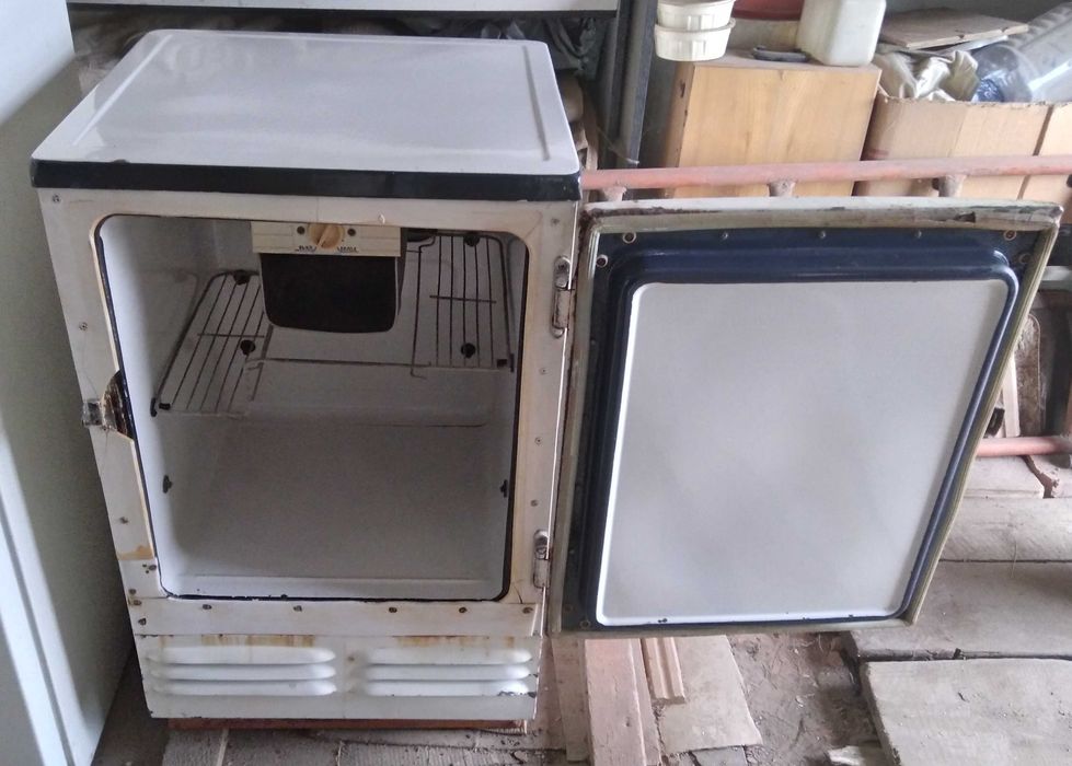 Холодильник Саратов б/у