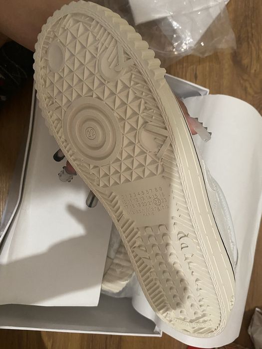 Maison Margiela Evolution — белые, 39 размер (новые)