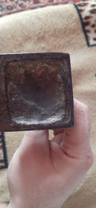 Статуэтка тяжелая