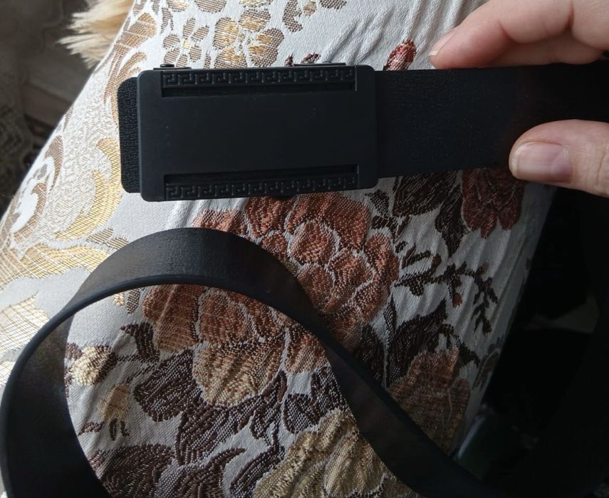 Продам мужские ремни