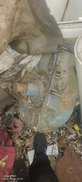 Бортовая дт75.левая и правая