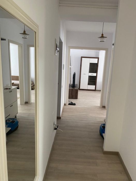 Inchiriez apartament cu 1 dormitor