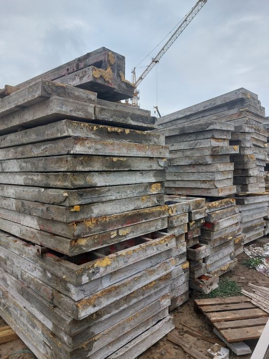 Продам опалубки металлические бу,