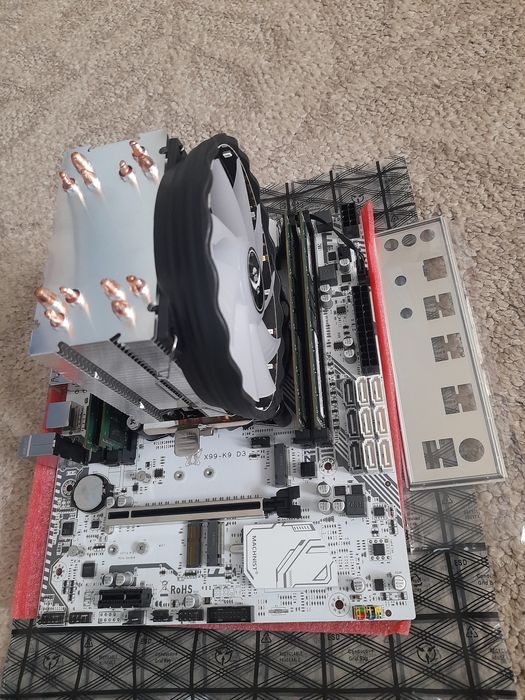 Продам комплект для сборки Компьютера.