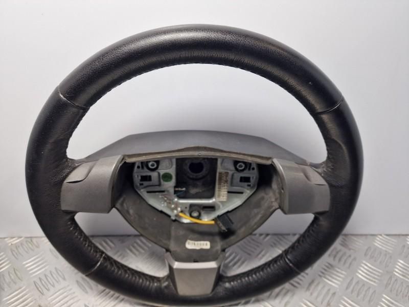 Volan piele model fara comenzi Opel Astra H Twintop