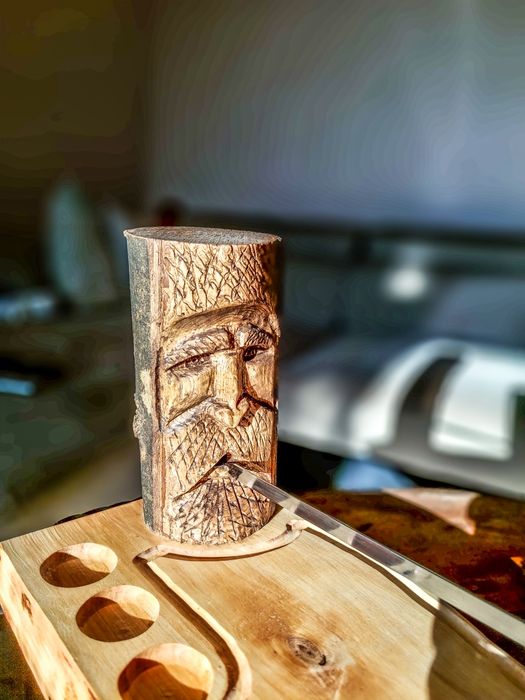 Дъски за мезета и подноси