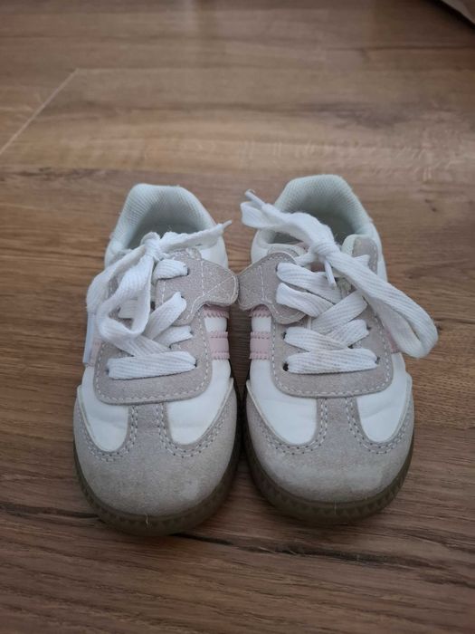 Детски маратонки LC Waikiki