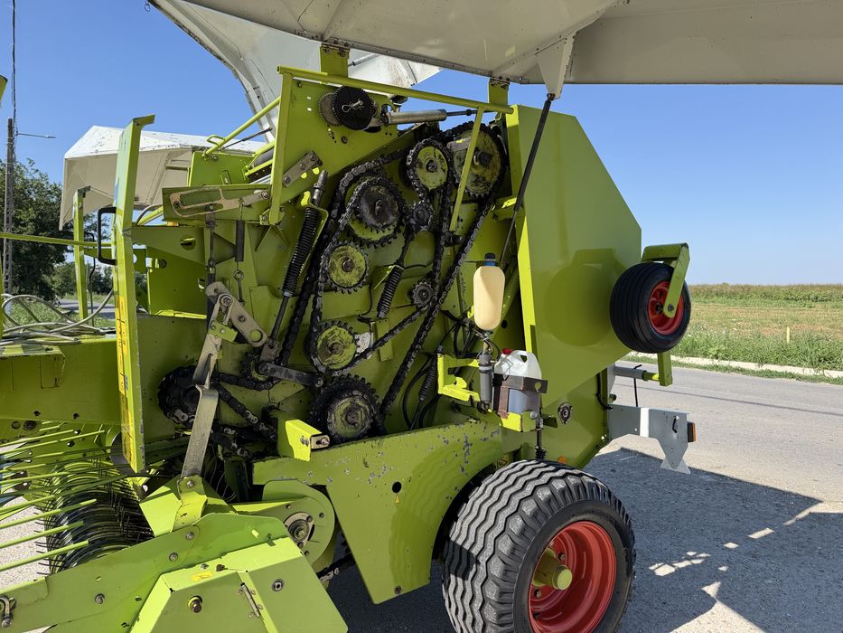 Presa/Balotiera Claas Rollant 250 cu Plasa In Stare Foarte Buna Import Germania