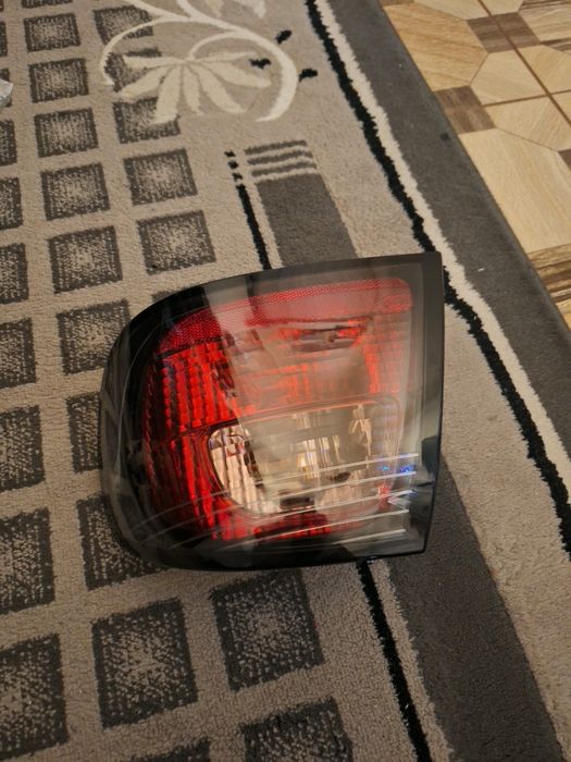 Stop dreapta lampa Nissan Premera
